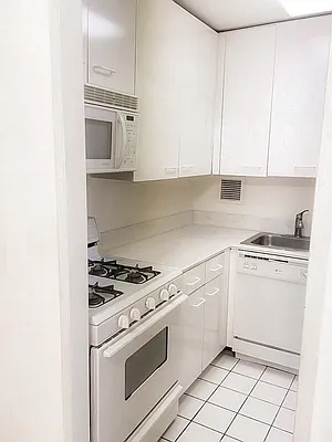 Rented by Corcoran | media 3
