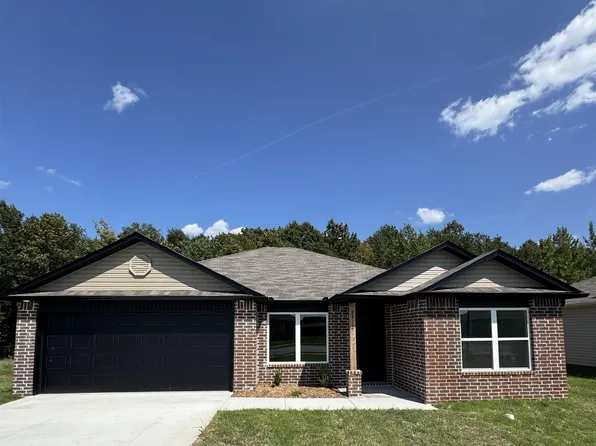8312 Kim Dr, North Little Rock, AR 72113