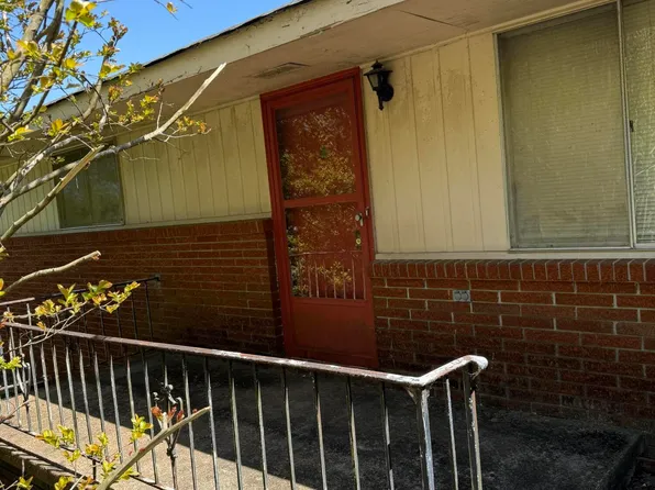 2814 Ridge Crest Dr, Chattanooga, TN 37406