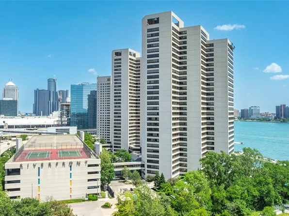 300 Riverfront Dr APT 7G, Detroit, MI 48226