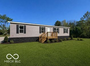 3203 Cliffshire Ln, North Vernon, IN 47265