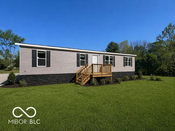 377 Locustwood Dr, North Vernon, IN 47265