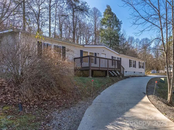 205 Kirk Way, Candler, NC 28715