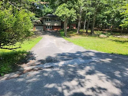 63 Witchtree Rd Photo 1 63 Witchtree Rd Photo 1