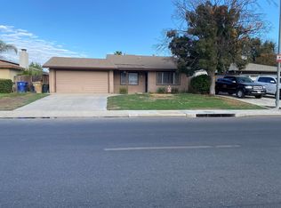 3521 So Halfmoon Dr, Bakersfield, CA 93309
