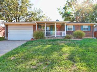4762 Central School Rd, Saint Charles, MO 63304