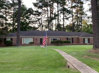 4 Cindywood Dr, Texarkana, TX 75503