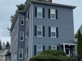 4 Wyman St, Worcester, MA 01610