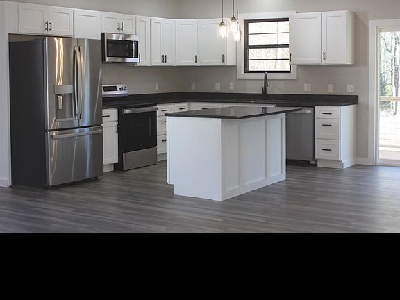 2nd image of 147 Highland Hills Dr
