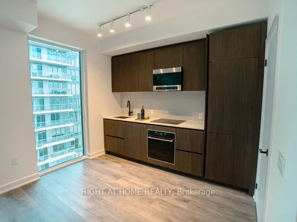 117 Broadway Ave, Toronto, ON