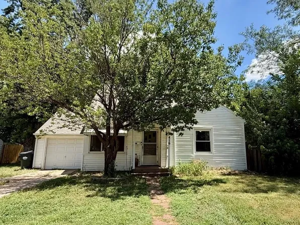 416 S Purdy Ave, Lyons, KS 67554