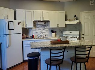 409 E Commercial Ave #UP, Lowell, IN 46356