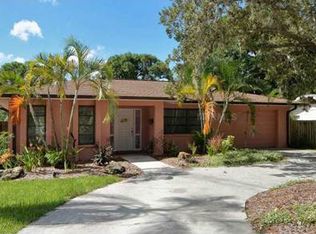 2846 New England St, Sarasota, FL 34231