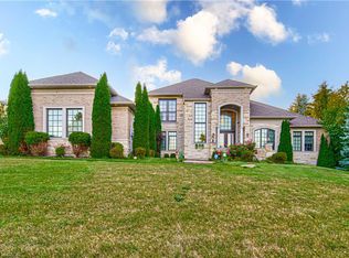 330 Macdonald St, Caledon, ON L7C 1G7
