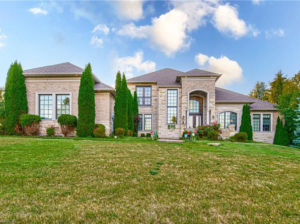 330 Macdonald St, Caledon, ON L7C 1G7