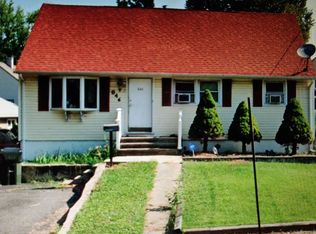 846 Green St, Iselin, NJ 08830