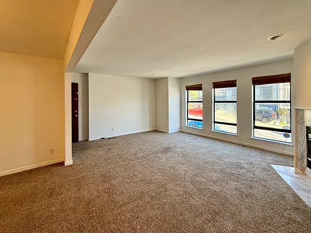 3 bed, 1900 sqft, $5,800 — Photo 4