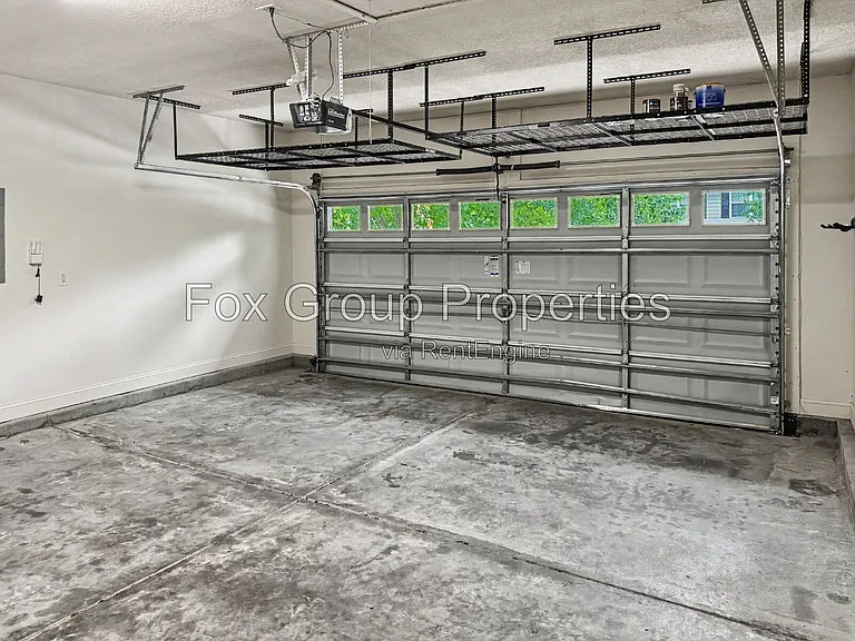 7224 Caley St — Photo 34