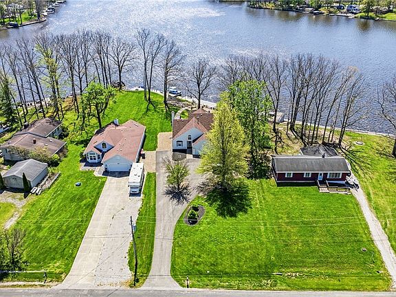 2nd image of 2528 Tupelo Dr
