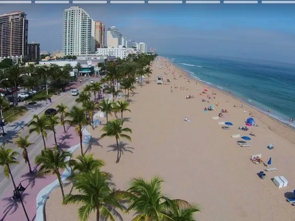 8010 Tatum Waterway Dr #10, Miami Beach, FL 33141