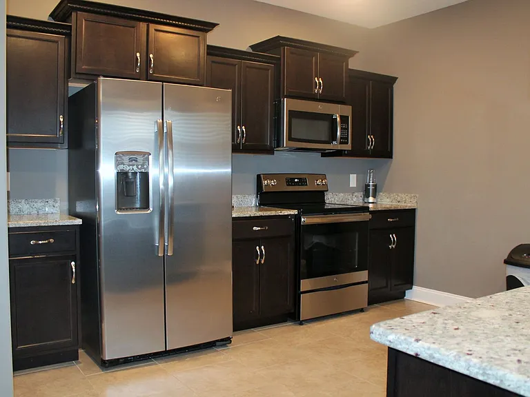256 Azalea Dr — Photo 8