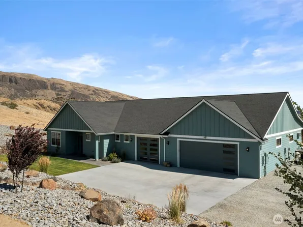 451 S Partridge Lane, East Wenatchee, WA 98802