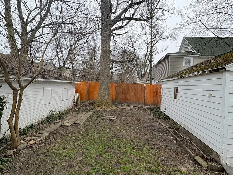 Reed St — Photo 2