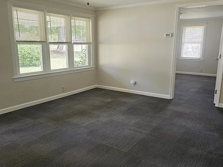100 Coley Cir — Photo 8