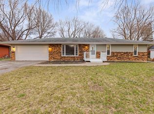 3424 Cavendish Dr, Rockford, IL 61109