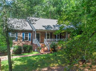 12646 Greenwood Rd, Glen Allen, VA 23059