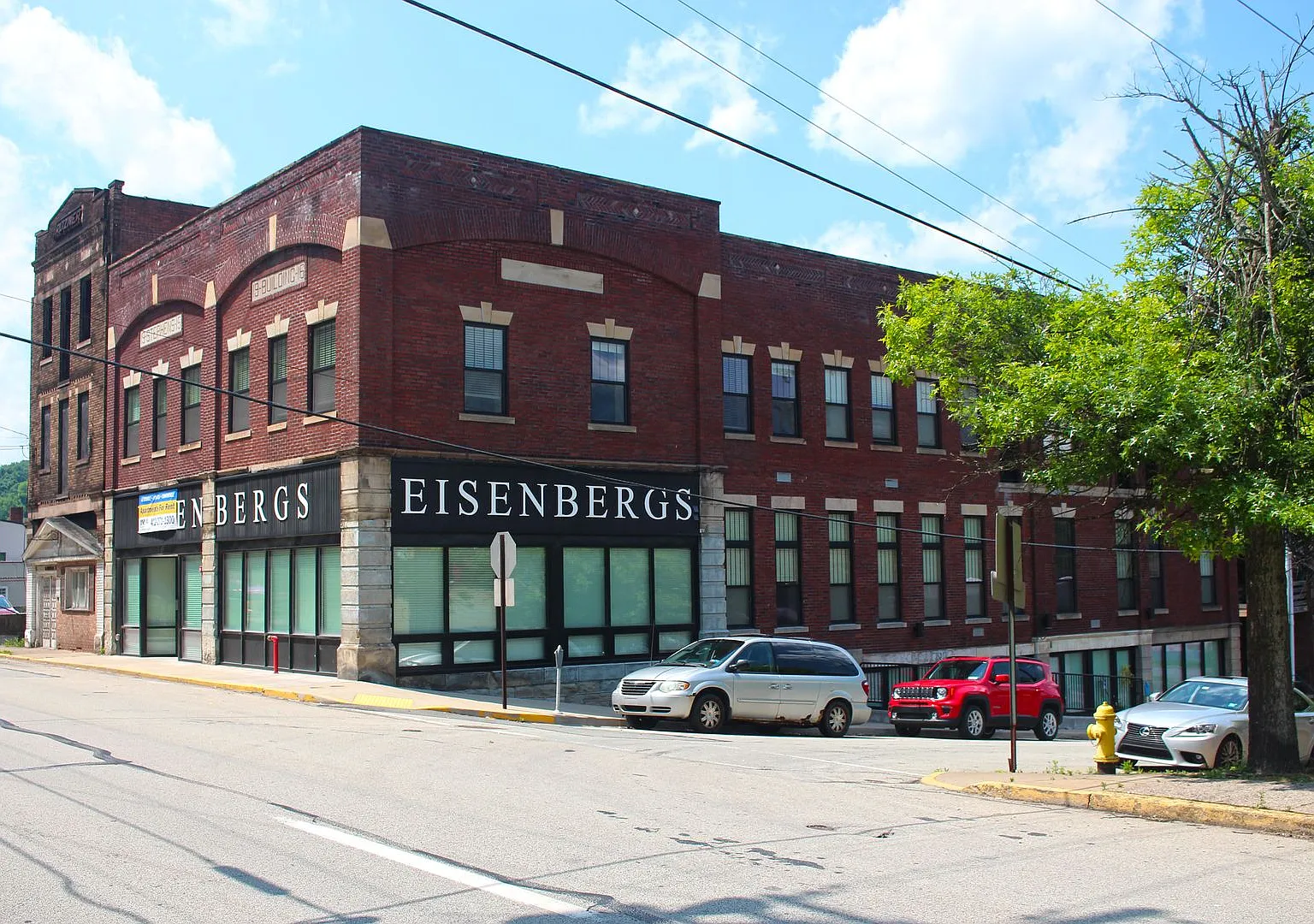 Eisenberg Apartments — Photo 1