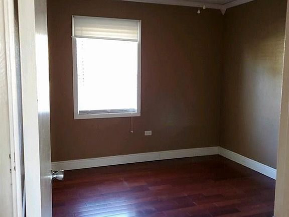 4th image of 212 Cascade Dr