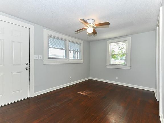 4th image of 530 N Fisher St