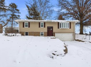 22503 45th Ave N, Port Byron, IL 61275