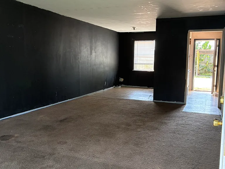 2922 North Ave #4 — Photo 7