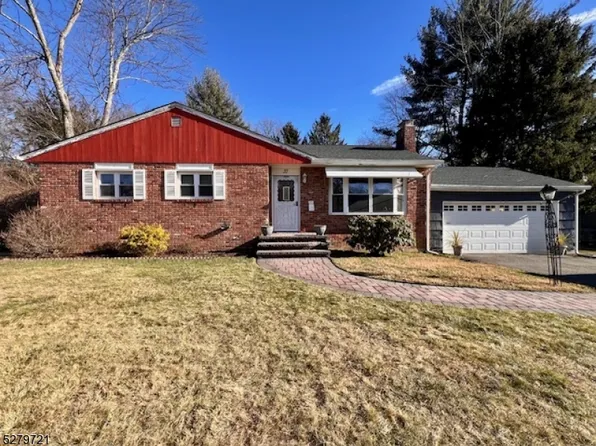 37 Honeyman Dr, Roxbury Twp., NJ 07876