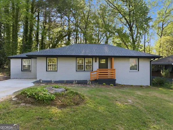 2082 Rosewood Rd, Decatur, GA 30032