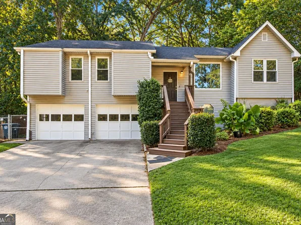 4020 Sumit Wood Dr NW, Kennesaw, GA 30152