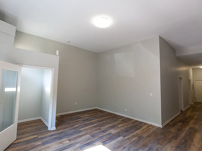3826 N Ashland Ave #1 — Photo 5