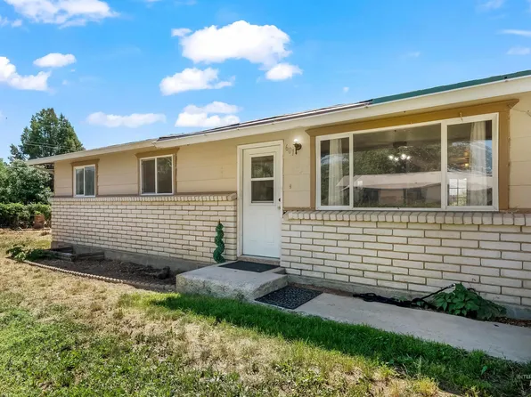 601 W Wyoming Ave, Homedale, ID 83628