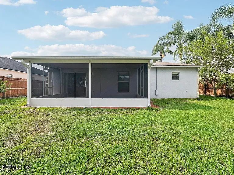 11089 Englenook Dr — Photo 15