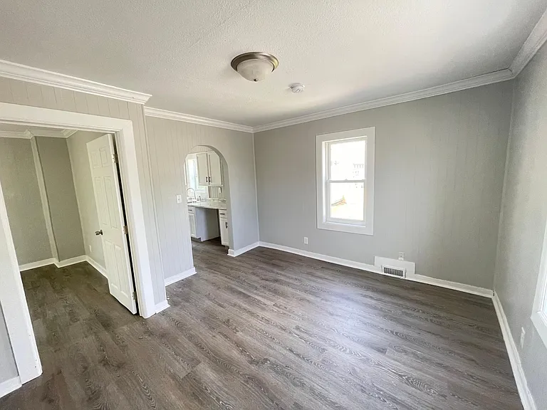 2621 Main St #B — Photo 3