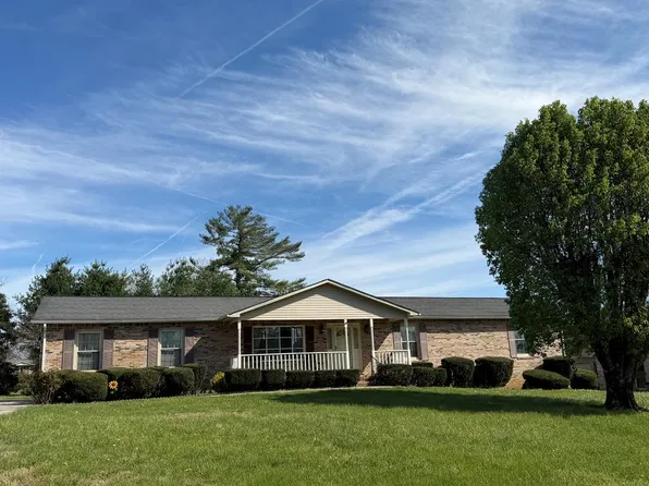 1656 Rosebank Ave, Cookeville, TN 38506