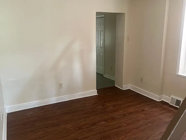 405 E Rittenhouse St — Photo 4