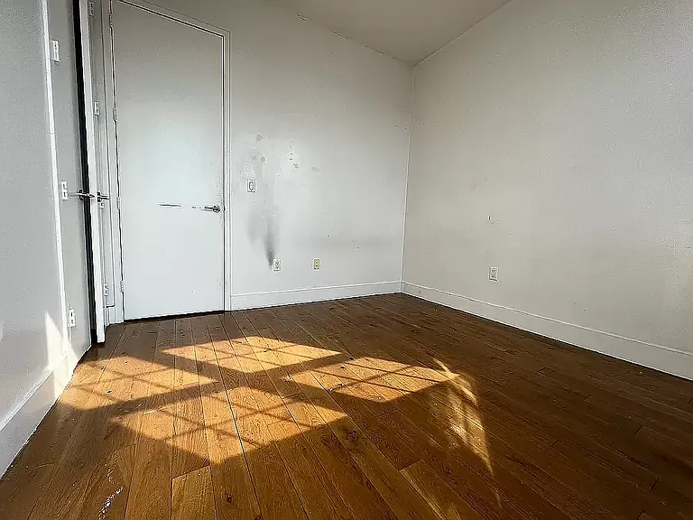 171 Suydam St #4R — Photo 20