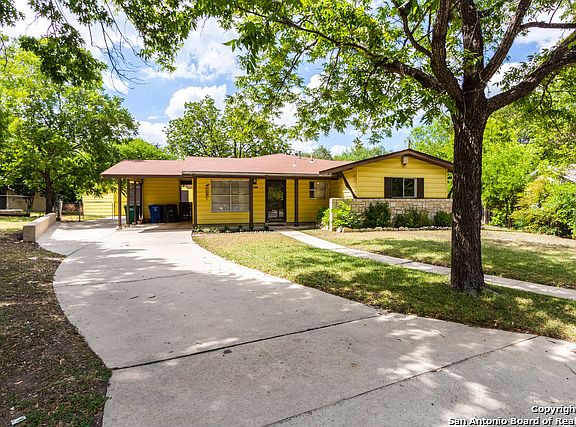 2nd image of 3031 Shadow Bend Dr