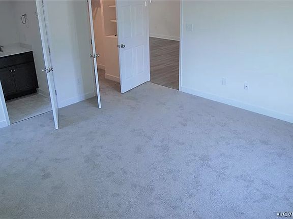 4th image of 3204 Neale St
