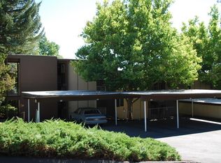 1220 NW State St APT 14, Pullman, WA 99163