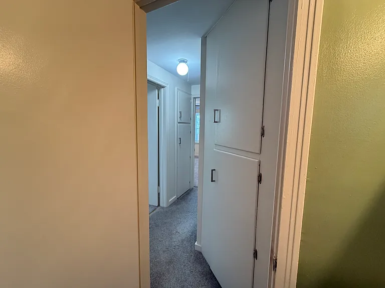 48 Layton Ave #2 — Photo 9