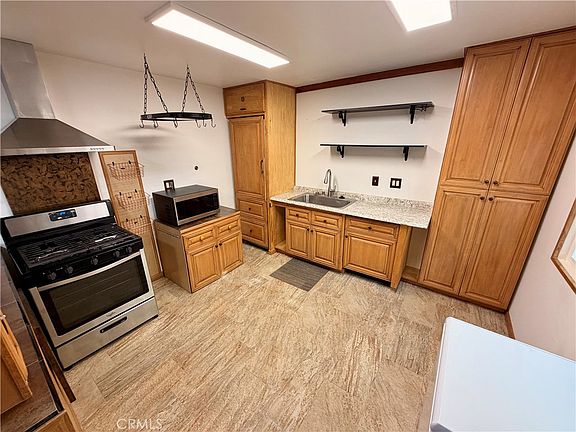 4th image of 156 W Escalones APT C